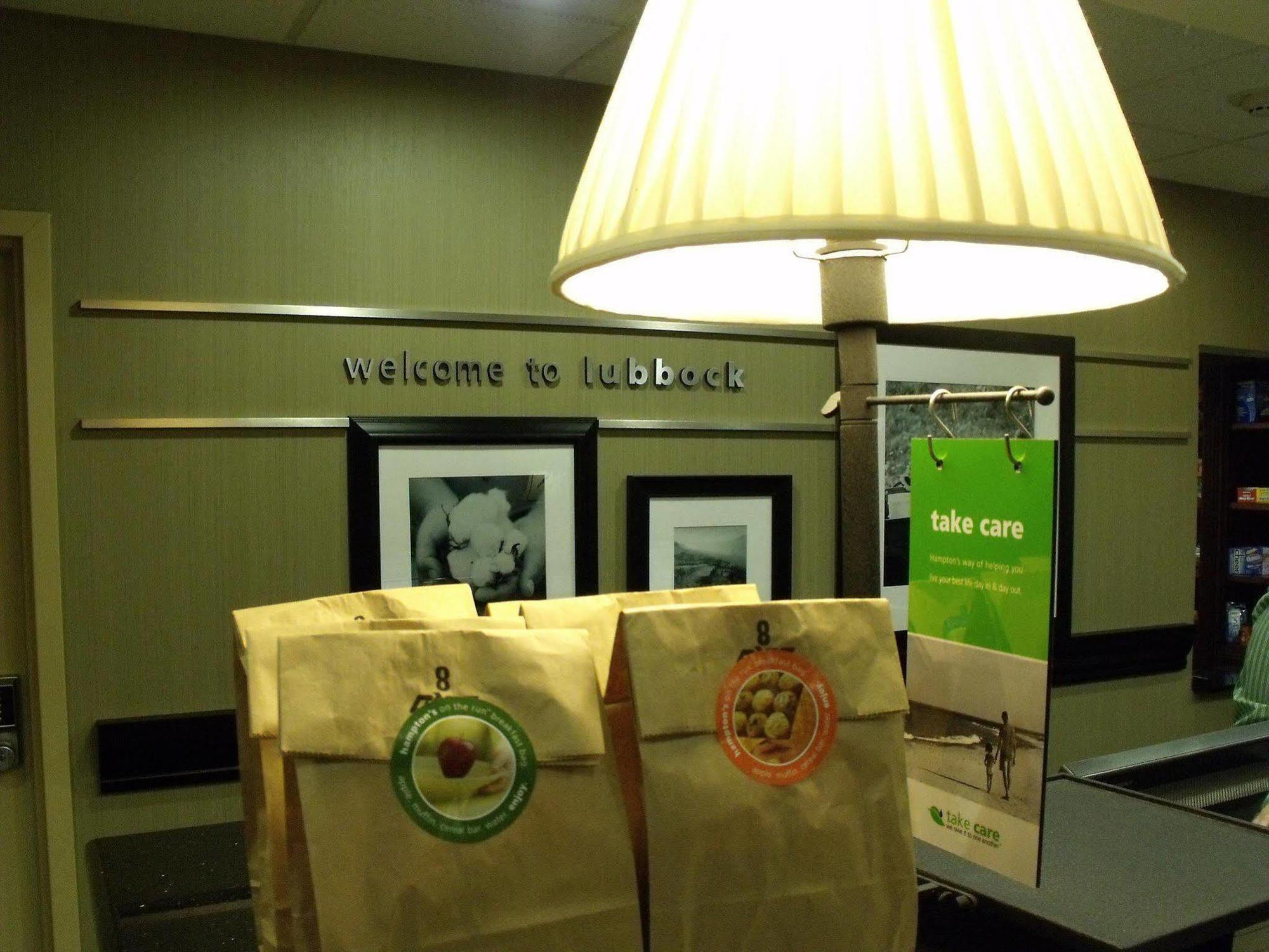 Hampton Inn & Suites Lubbock Dalaman gambar